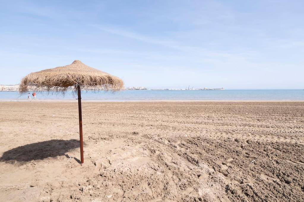 Beach House Marea Coral Melilla Bagian luar foto